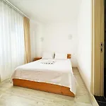 Zephyros Hotel 3*