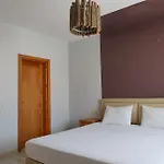 Zephyros Hotel