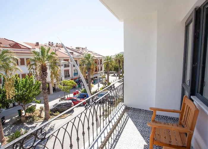 Отель Zephyros 3*